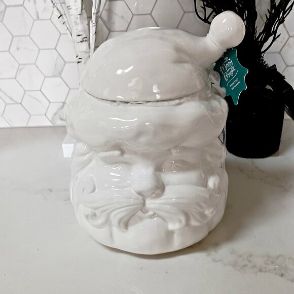 NEW! CHRISTMAS SANTA WHITE COOKIE JAR - Picture 6 of 6